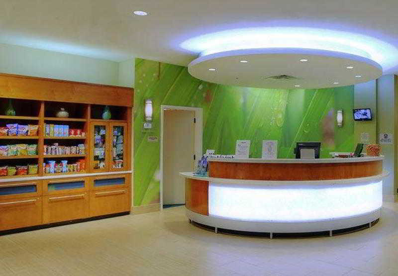 Springhill Suites By Marriott Lake Charles Exterior photo