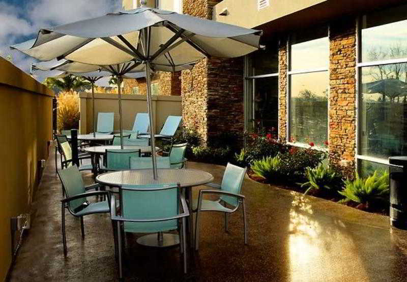 Springhill Suites By Marriott Lake Charles Exterior photo