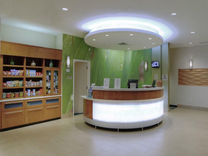 Springhill Suites By Marriott Lake Charles Exterior photo